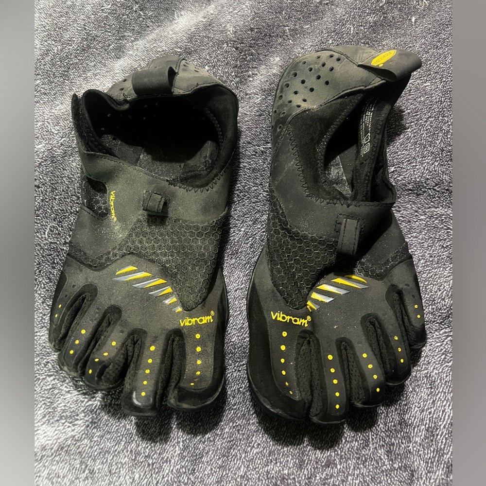 Green Textured Shoes